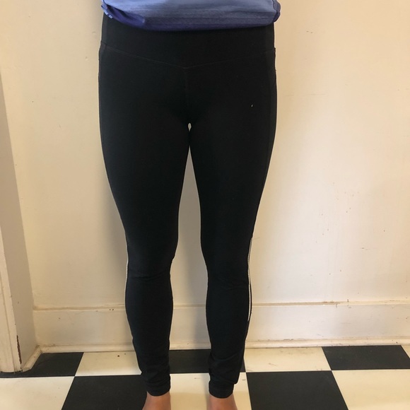 GAP Pants & Jumpsuits Black Gap Yoga Pants Poshmark
